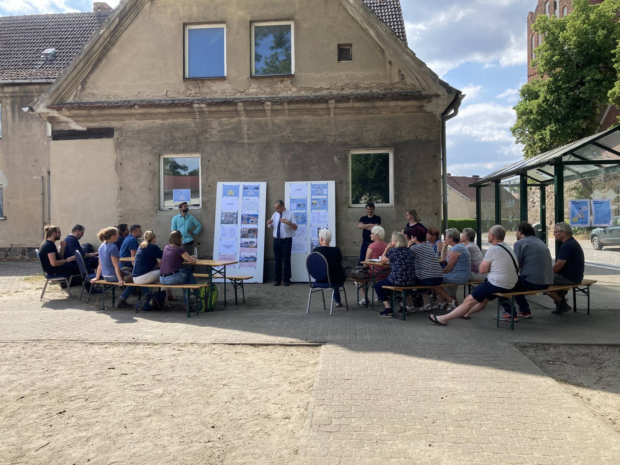 Werkstatt im Hof des Ensembles