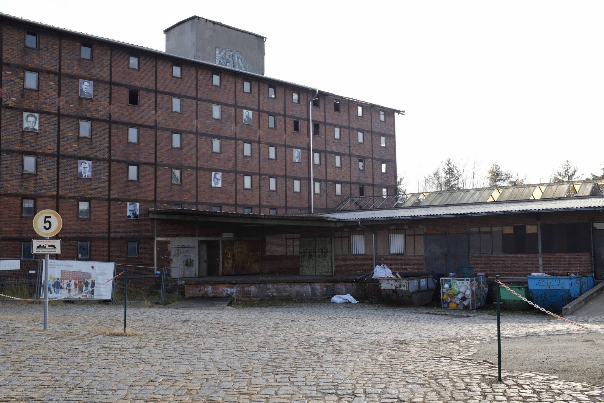 Bestandsgebäude und Freiräume