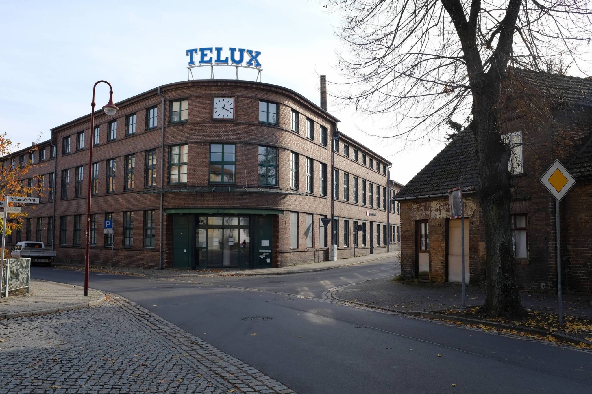 TELUX / Industriegeschichte und neue Nutzungen
